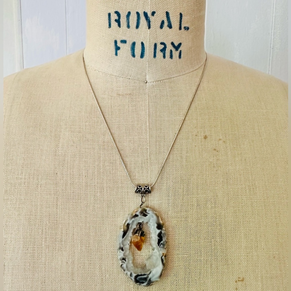 AGATE GRAY CLEAR GEODE 18” STERLING SILVER 925 NECKLACE PENDANT SNAKE CHAIN